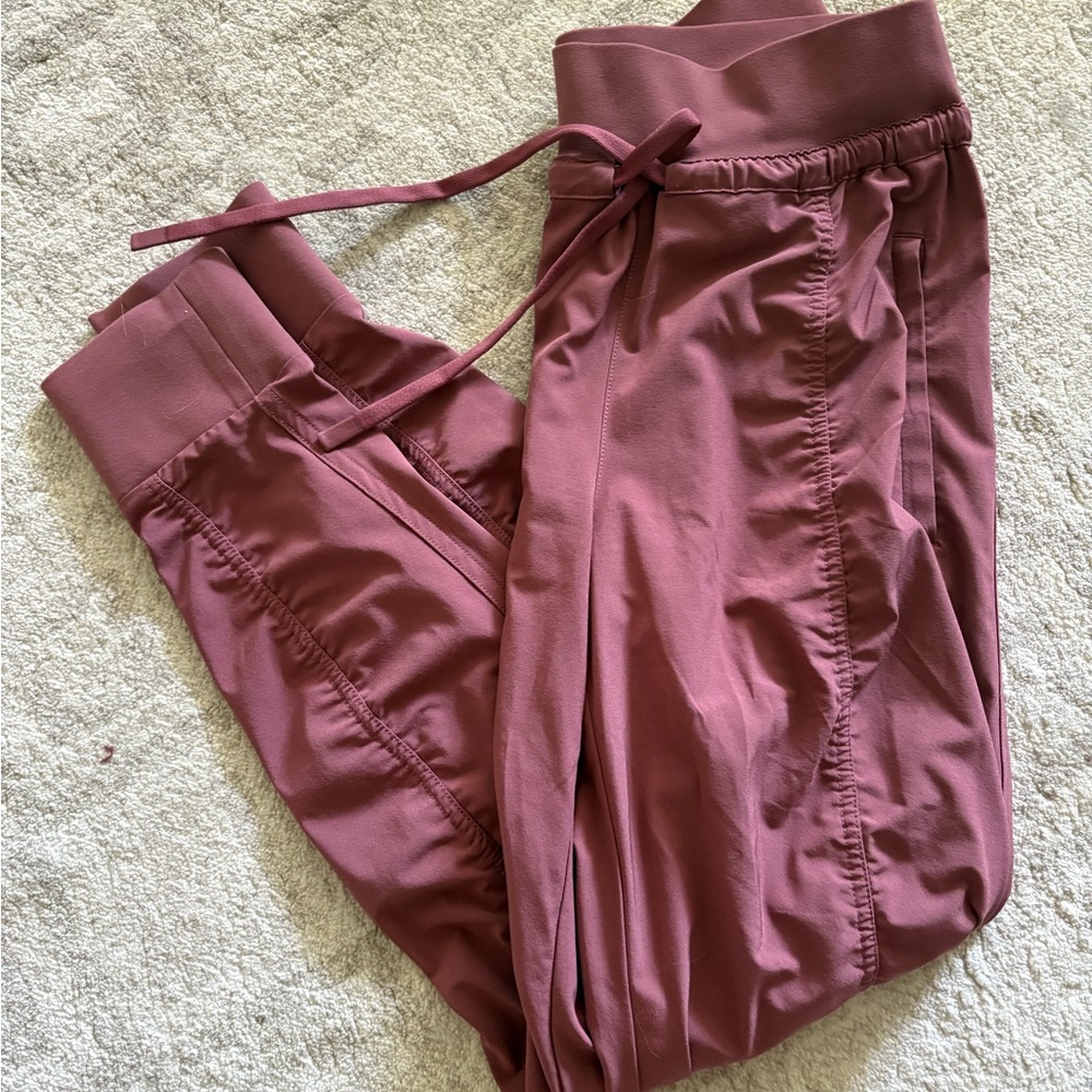 Athleta Dusty Rose Jogger Pants